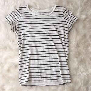 ⭐️2 FOR 5⭐️striped tee